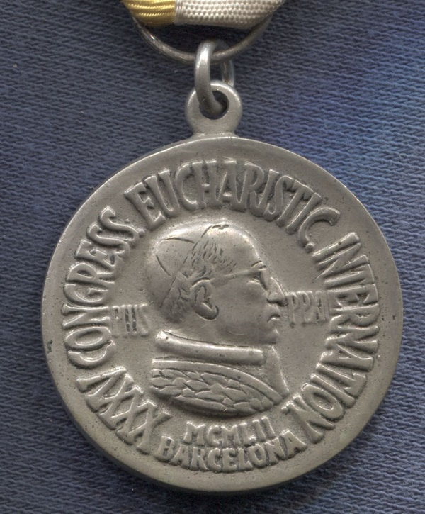 Medalla del Congreso Eucarístico Internacional de Barcelona. 1952.