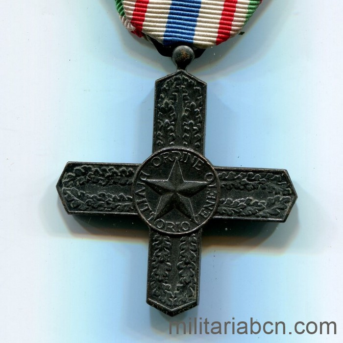 Italia. Orden de Vittorio Veneto. Cruz de Caballero