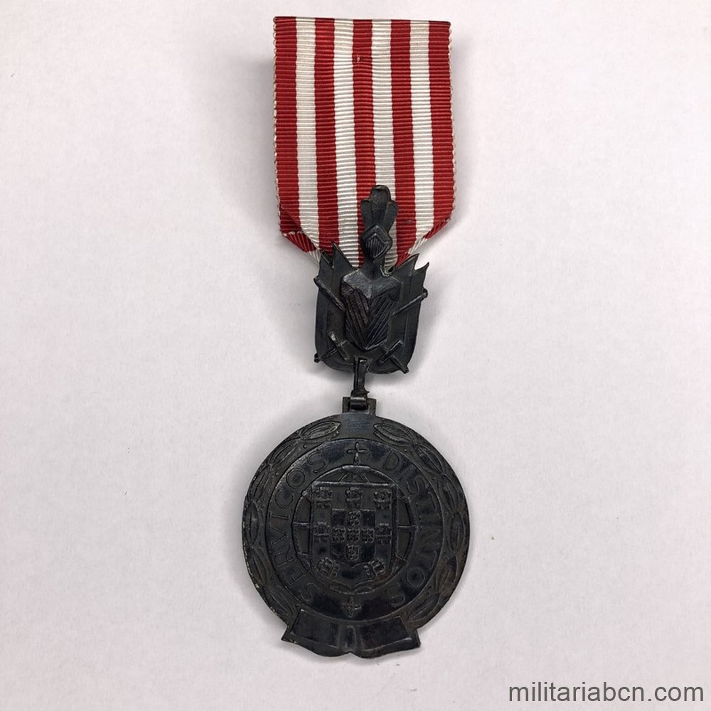 Portugal. Medalla por Servicios Distinguidos en Campaña. Modelo 1971