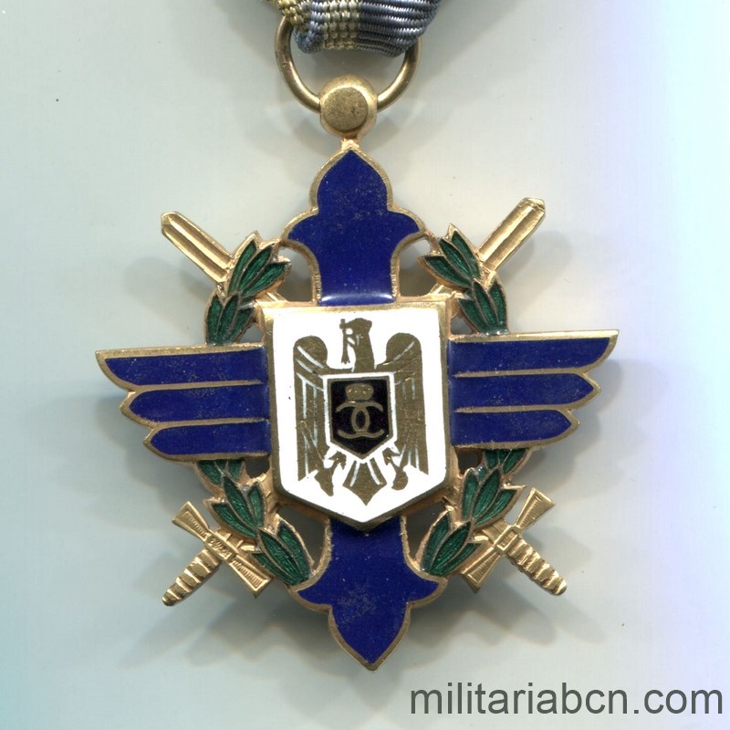 Rumanía. Orden al Mérito Aéreo. Cruz de Caballero con Espadas. Virtutea Aeronautica. 2ª Guerra Mundial.