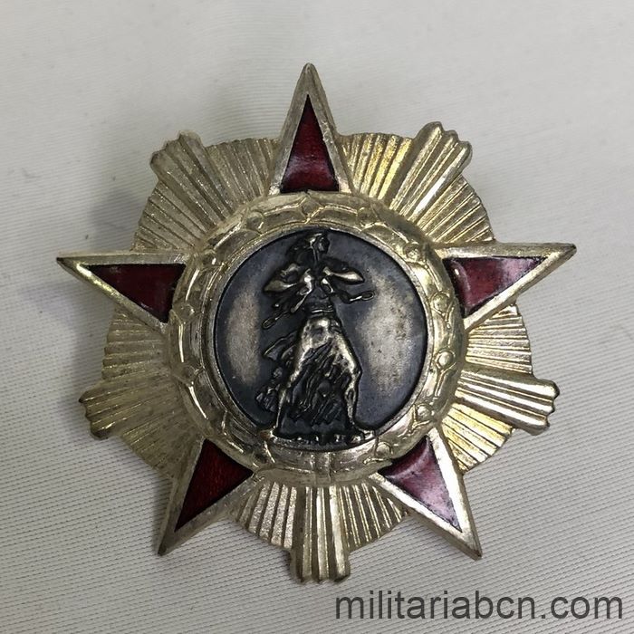 República Popular Socialista de Albania. Orden al Valor. Fabricada por Ikom