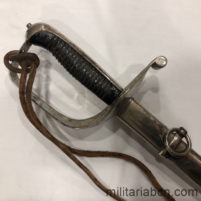 España. Espada de la Academia General Militar modelo 1883. Con vaina y borla.
