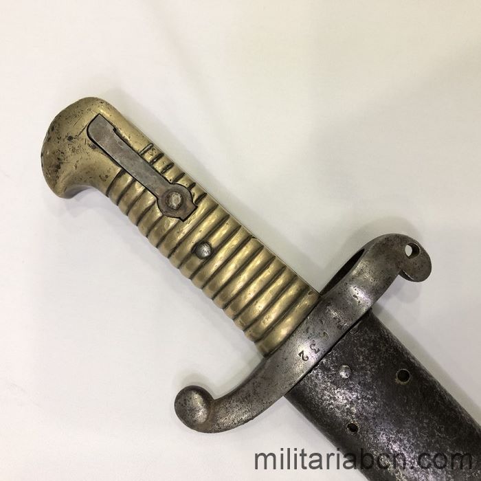 Francia. Bayoneta Yatagán francesa modelo 1842.