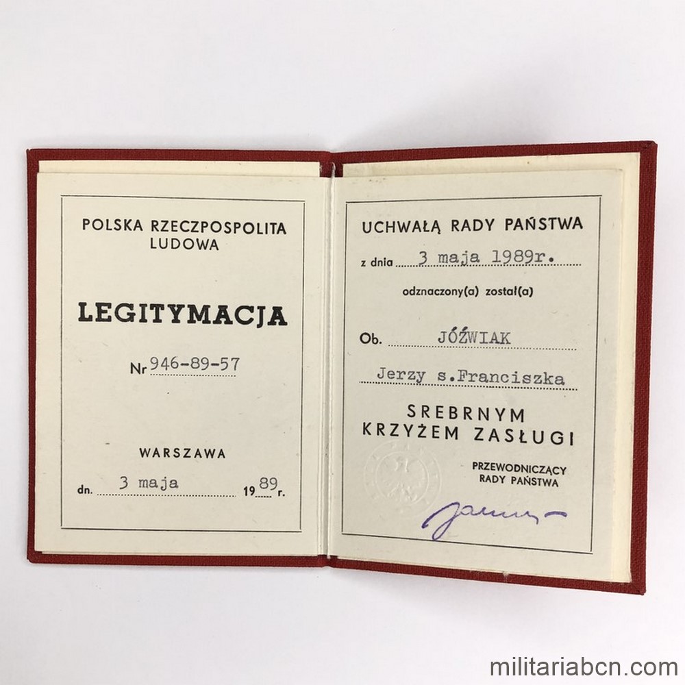 Polonia. Concesión de la Cruz al Mérito. Versión plata. 1989. Srebrny Krzyż Zasługi