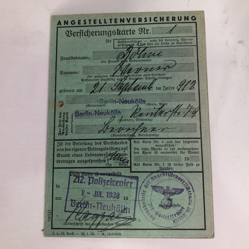 Angestelltenversicherung. Cartilla de seguro para empleados