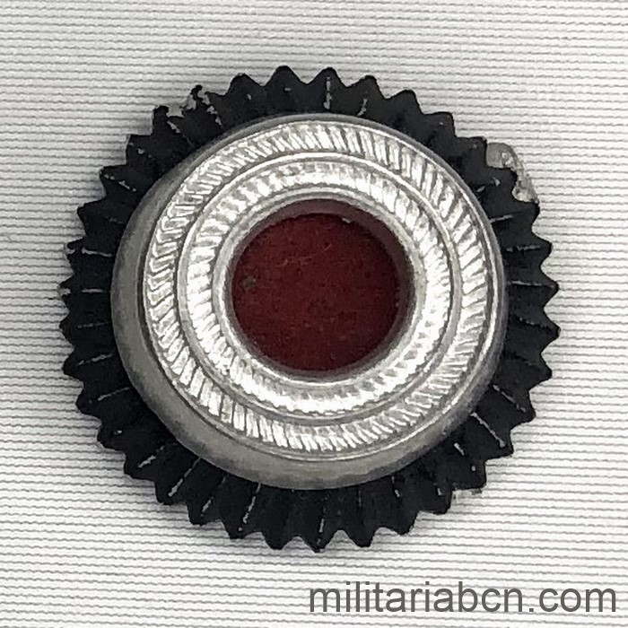 Alemania III Reich. Cocarda en metal para gorra con los colores nacionales. Wehrmacht  N3