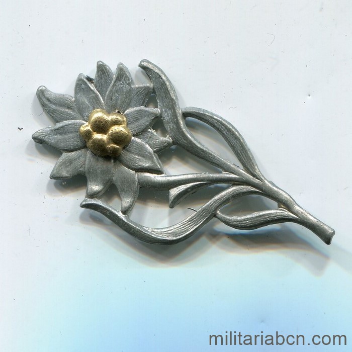 Alemania III Reich. Edelweiss para el kepi de las Tropas de Montaña de las SA y SS