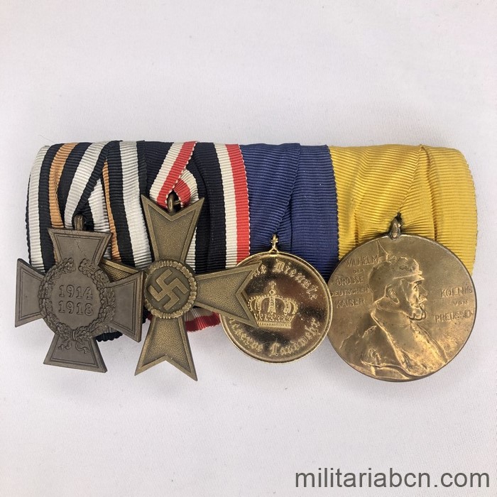 Alemania III Reich. Pasador 4 medallas: Cruz de Honor