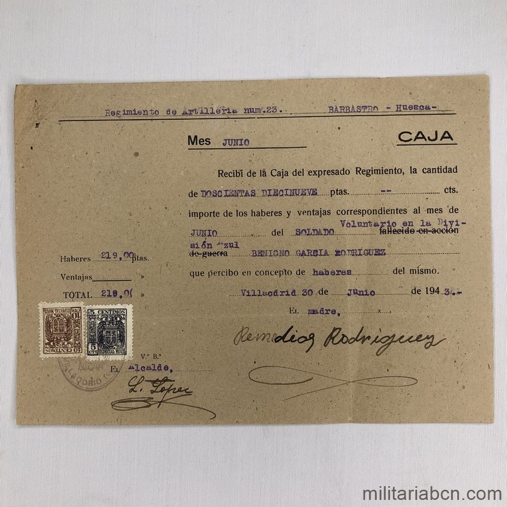 Recibo de pago de Haberes a un Voluntario de la División Azul. Regimiento de Artillería