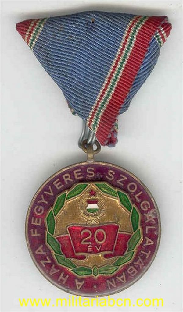 HUNGRIA. Medalla 20 años de Servicio en el Ejército. Años 80.
