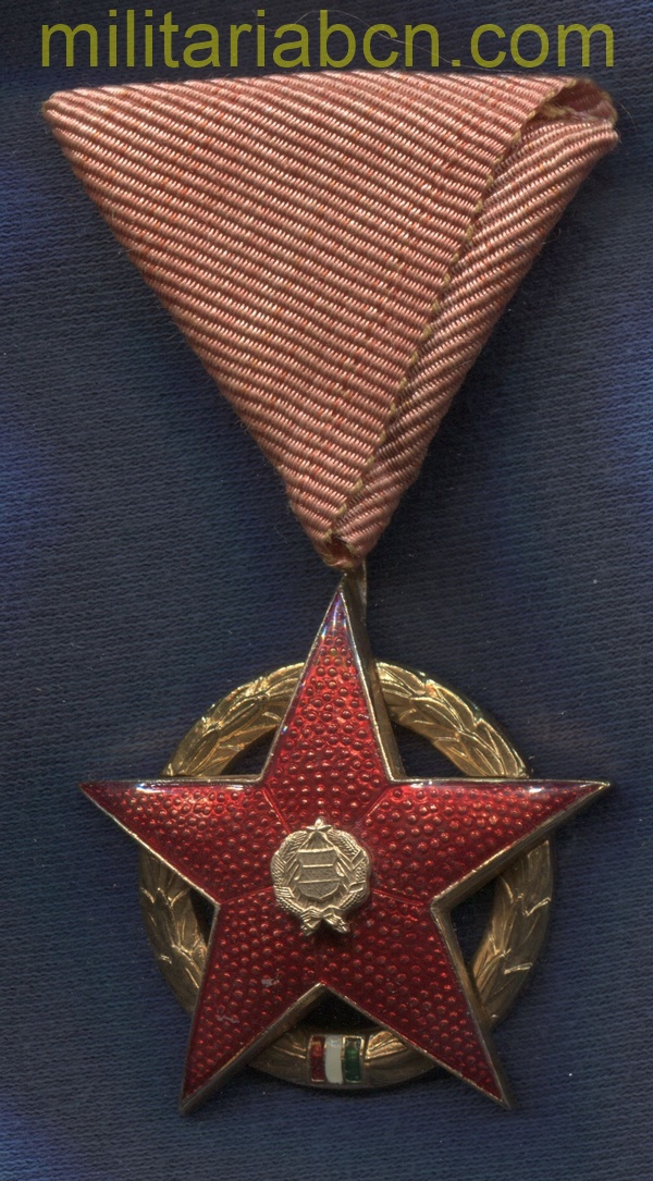 República Popular de Hungría.  Orden de la Estrella Roja 1957.