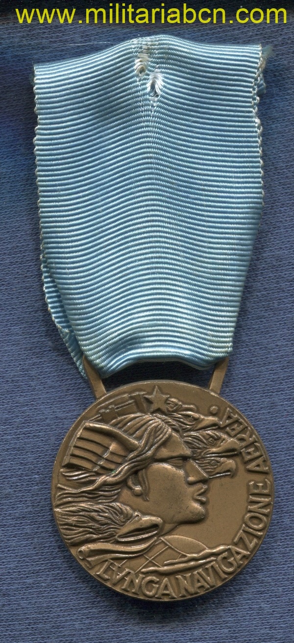 ITALIA. Medalla Largo Servicio Fuerza Aérea. Versión bronce. República.
