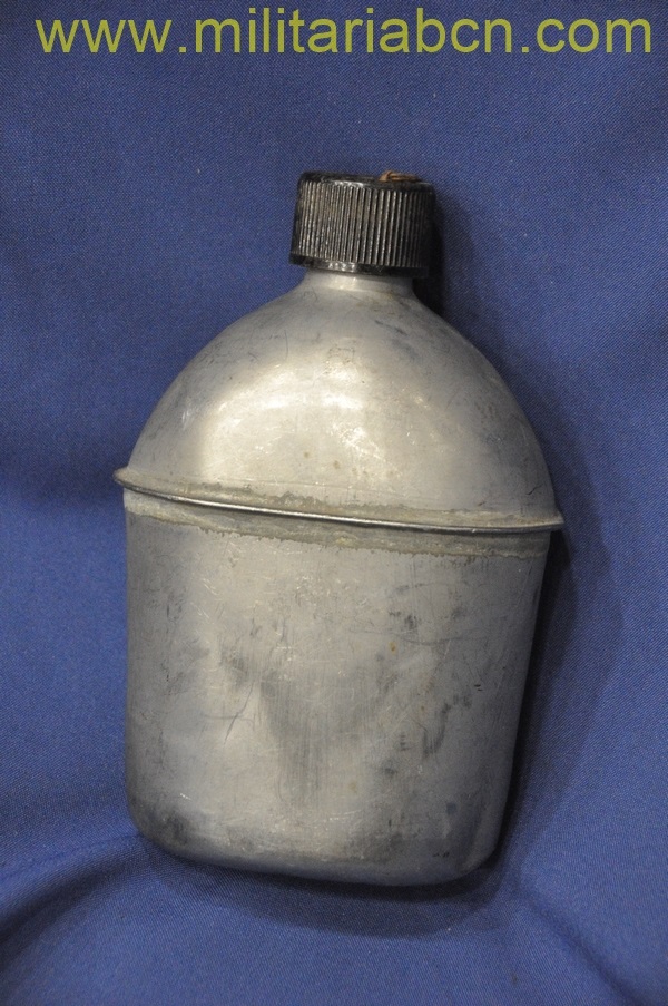 Estados Unidos. Cantimplora M42 de la 2ª Guerra Mundial. Marcada.