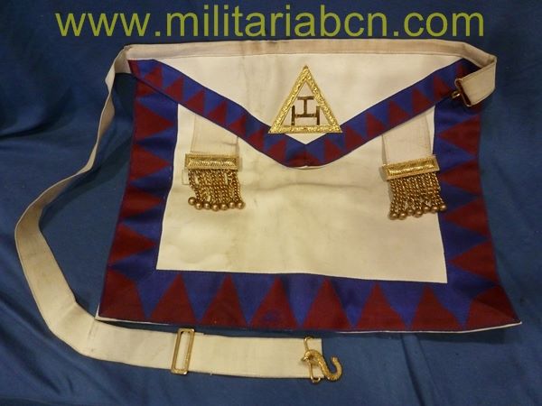 Mandil y banda masónica. Royal Arch Companions . Masonería del Reino Unido. Confeccionados en piel y tela.