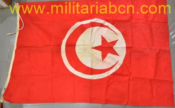 Bandera.  Túnez.  95 x 145 cm.