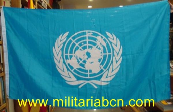 O.N.U. 90 x 150 cm. Banderín utilizado para señalizar los vehículos españoles de la ONU en Bosnia.