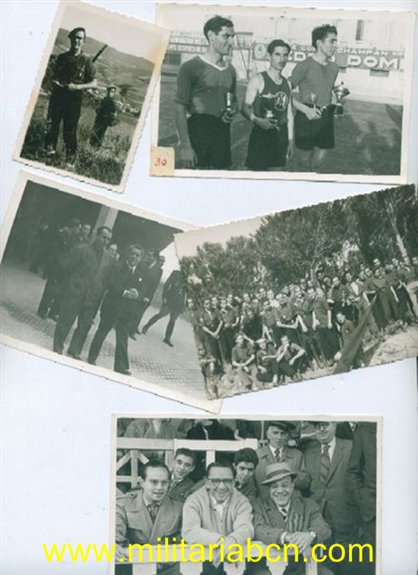 Conjunto de 41 fotografías de OJ Frente de Juventudes. Barcelona 1940-1945. Marchas