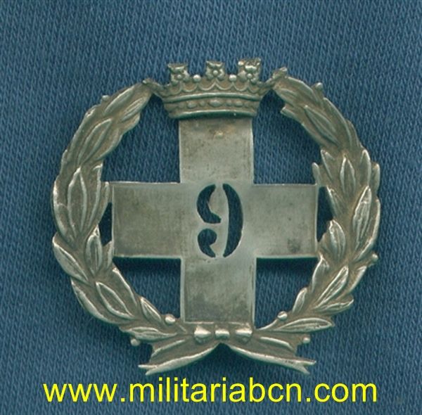 España. Insignia de Gorra de la Cruz Roja