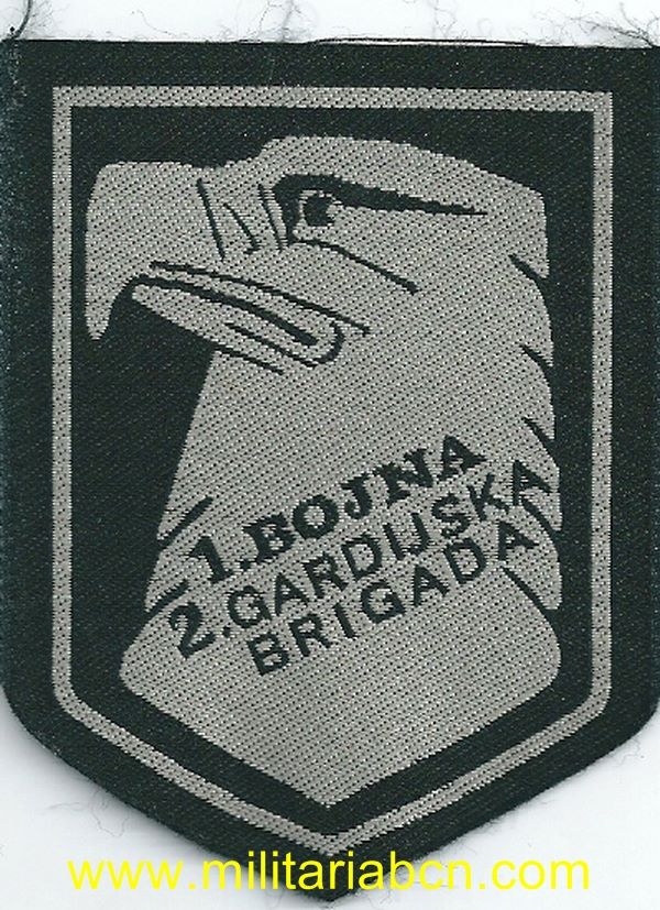 Guerra de los Balcanes.  Croacia.  Insignia de tela del Ejército Croata en Bosnia.  HVO. 2 Gardijska Mehanizirana Brigada. 1 Bojna.
