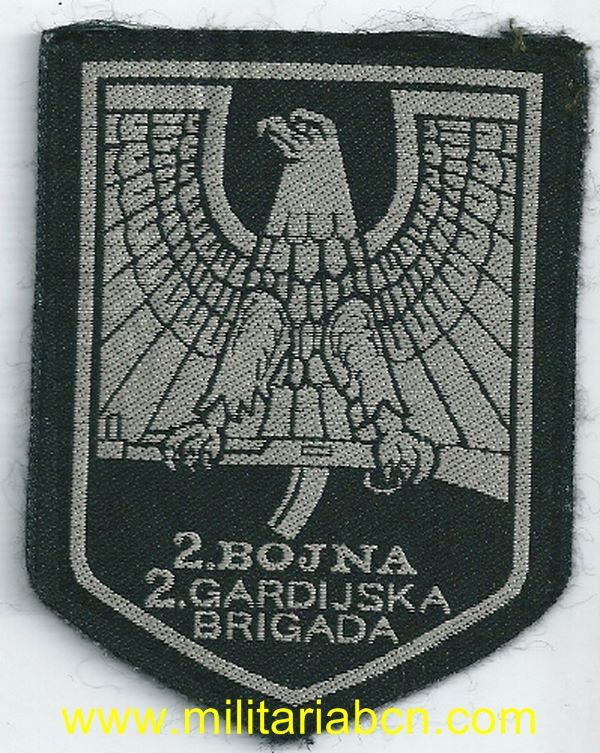 Guerra de los Balcanes.  Croacia.  Insignia de tela del Ejército Croata en Bosnia.  HVO. 2 Gardijska Mehanizirana Brigada. 2 Bojna.
