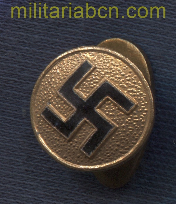 Insignia de propaganda nacionalsocialista. Fabricada en España entre 1939 y 1945. Esmaltada. 15 mm.