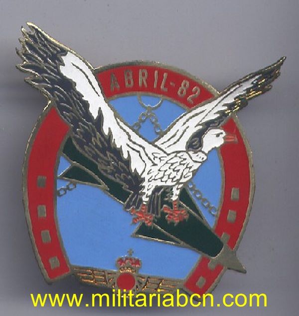 Ejército del Aire. Mascota de curso. Abril 1982.